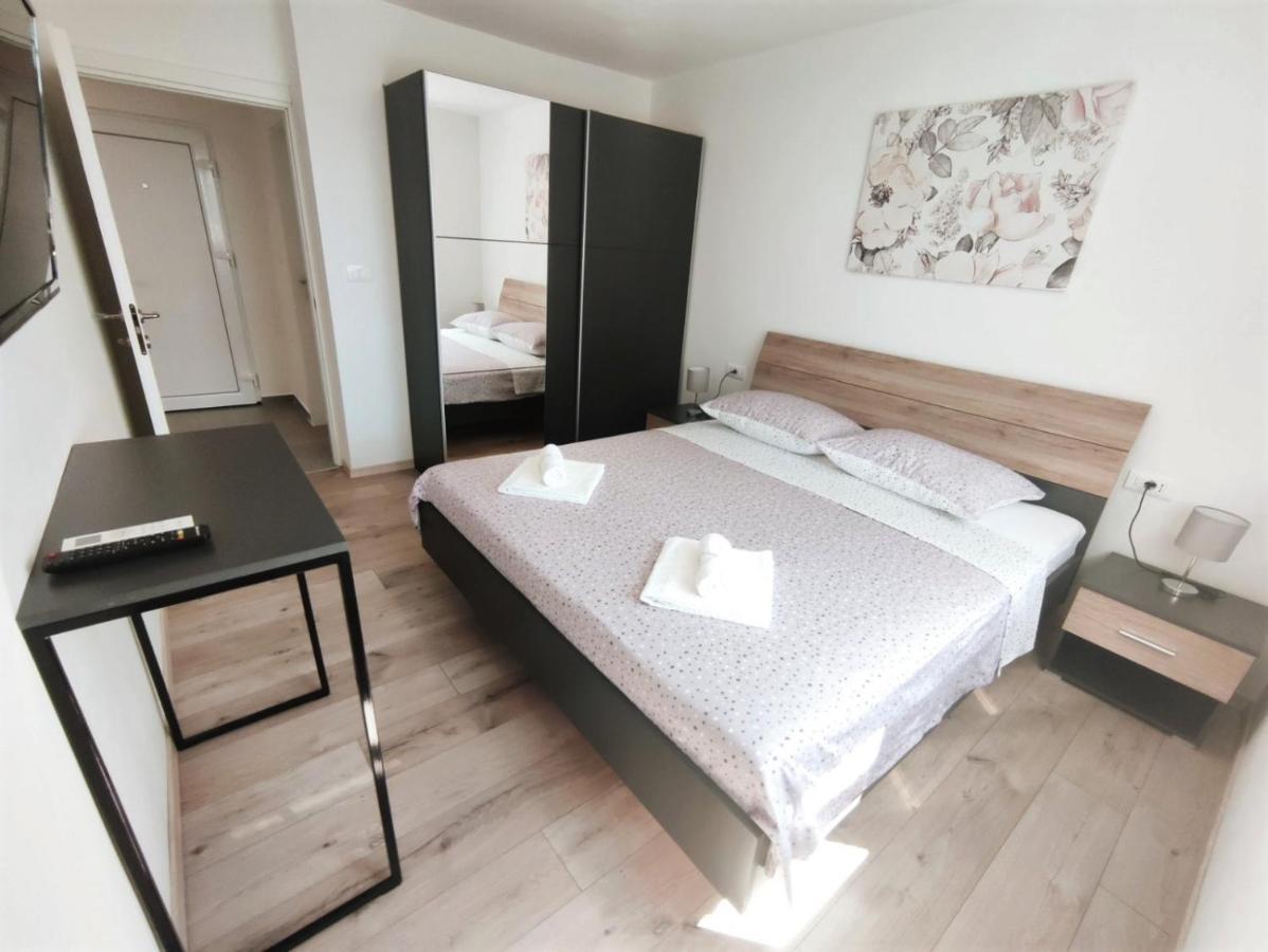 Apartman Dori Pula Dış mekan fotoğraf